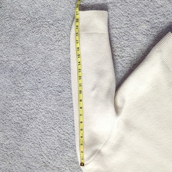 Zara Merino Wool Sweater, S-M, Color: Ecru - Picture 16 of 16